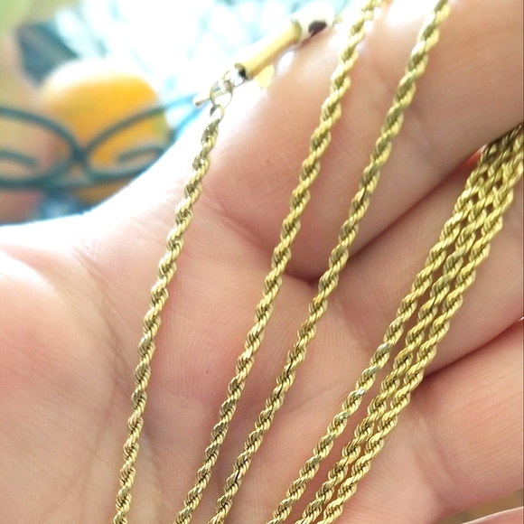 10K Gold Rope Chain - Picture 12 of 13
